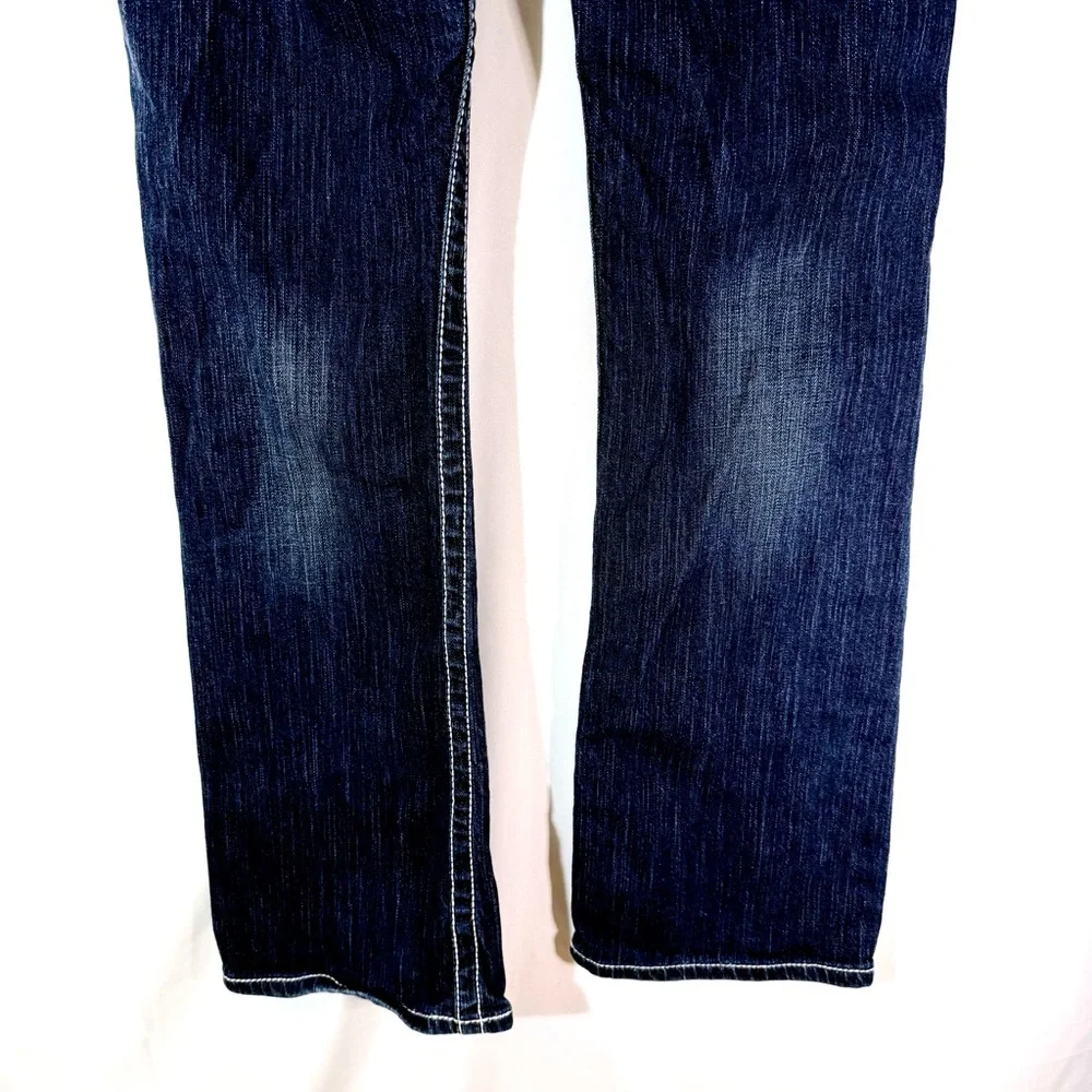 BKE Culture Boot Cut Low Rise Jeans With Stretch And Contrast Stitching Size 28
